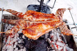 在鄭州這里吃烤全羊,再矜持的妹子也會站起來撕