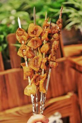 易建聯、蘇有朋都愛的羊肉店終于來如皋了!來就送你半斤羊肉!