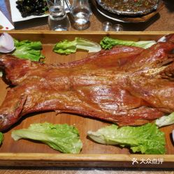 神農(nóng)莊園烤全羊的烤全羊好不好吃 用戶評價口味怎么樣 平頂山美食烤全羊?qū)嵟膱D片 大眾點評