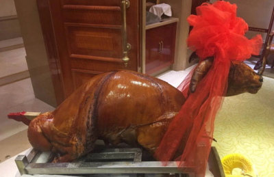 舌尖上的非遺|阿拉善烤全羊:皮酥肉嫩 肥而不膩