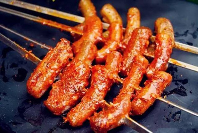 成都人夏天打開的正確方式！擼串吃冰烤全羊，夏日狂歡新體驗