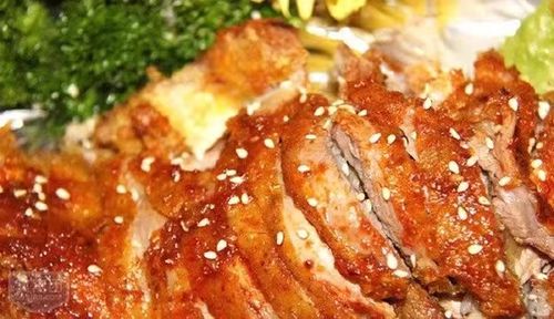 坐擁湖光山色，盡享垂釣采摘露營之趣——近郊理想去處，烤全羊盛宴不容錯過